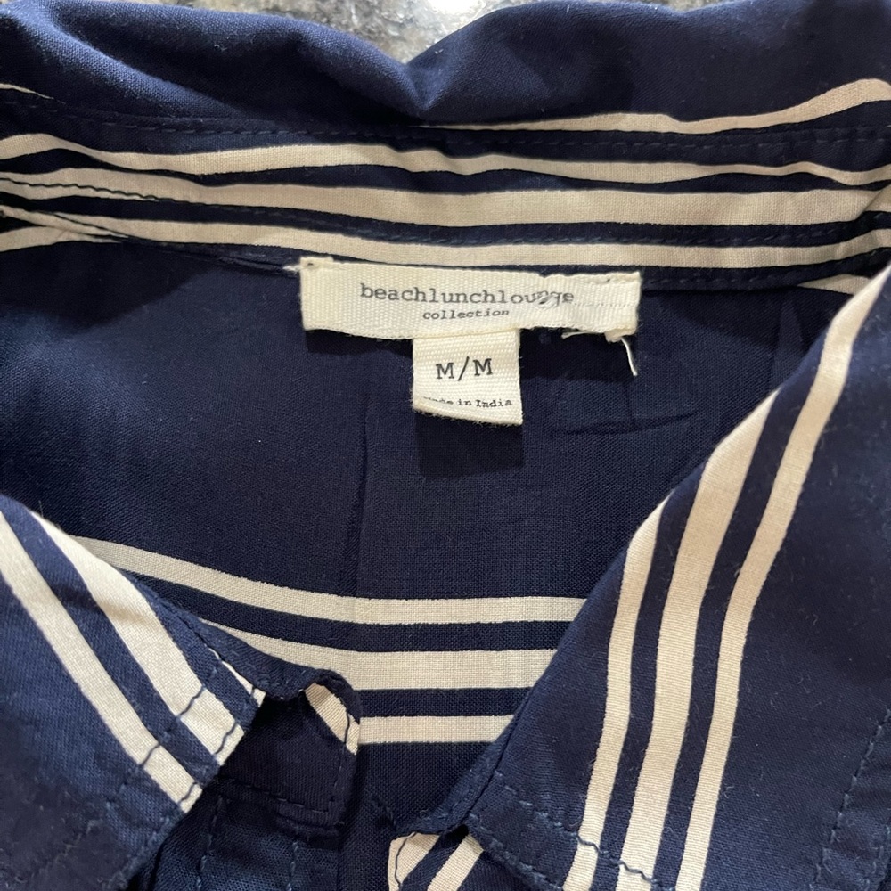 Long sleeve navy blue/white top